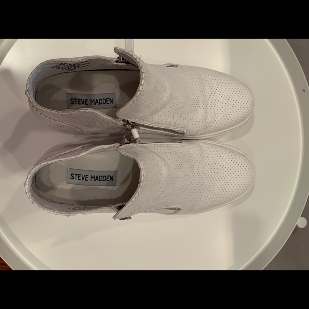 Steve Madden white leather sneakers - Picture 8 of 10